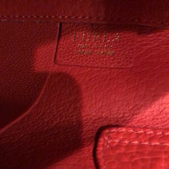 FURLA CAPRICCIO Leather Shoulder bag - Picture 8 of 11